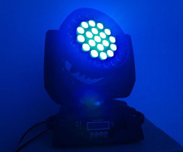 Las luces principales móviles llevadas RGBW del haz del lavado para el club de noche/el partido/el disco efectúan la iluminación
